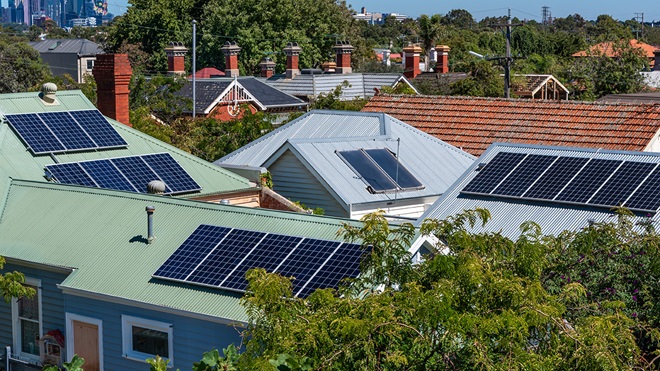 solar_panels_on_roofs_in_australian_suburb